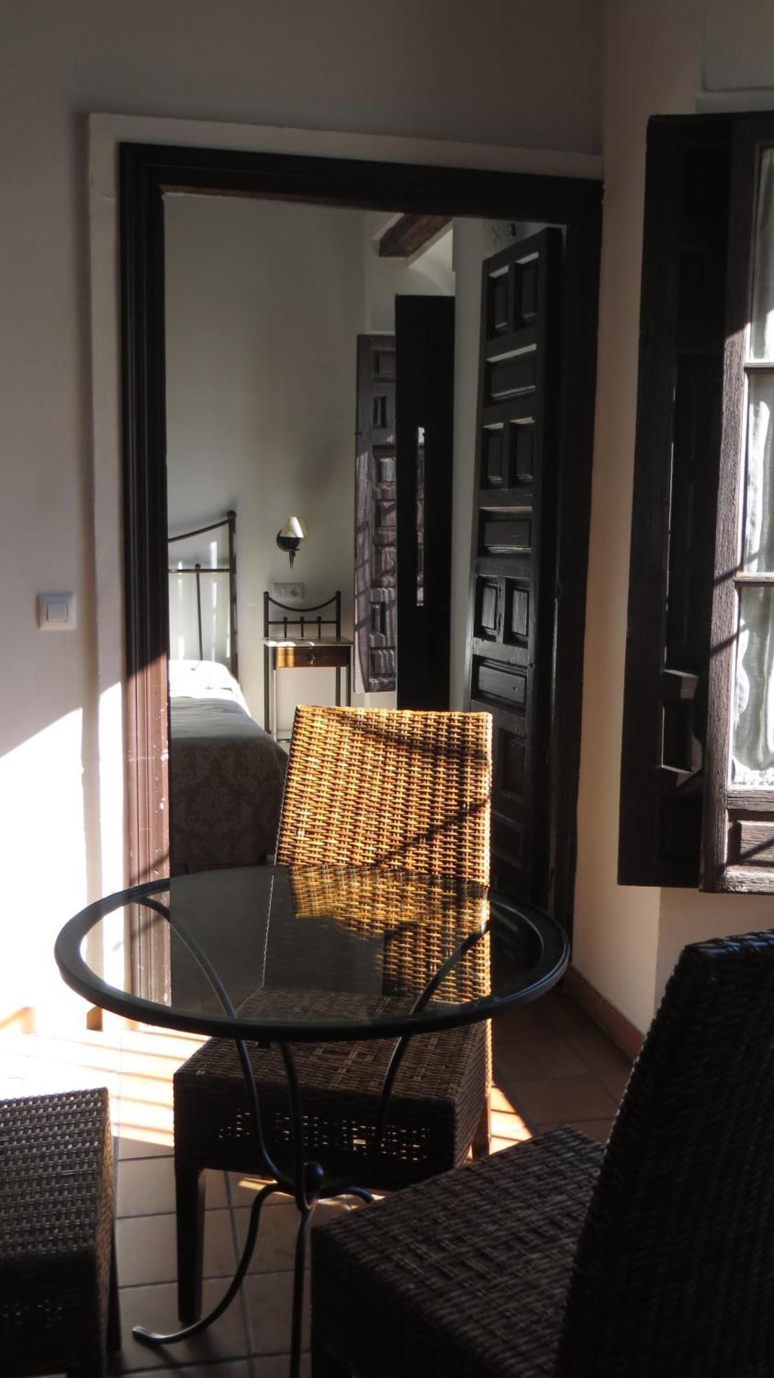 Apartamentos Plaza Cordoba Phòng bức ảnh