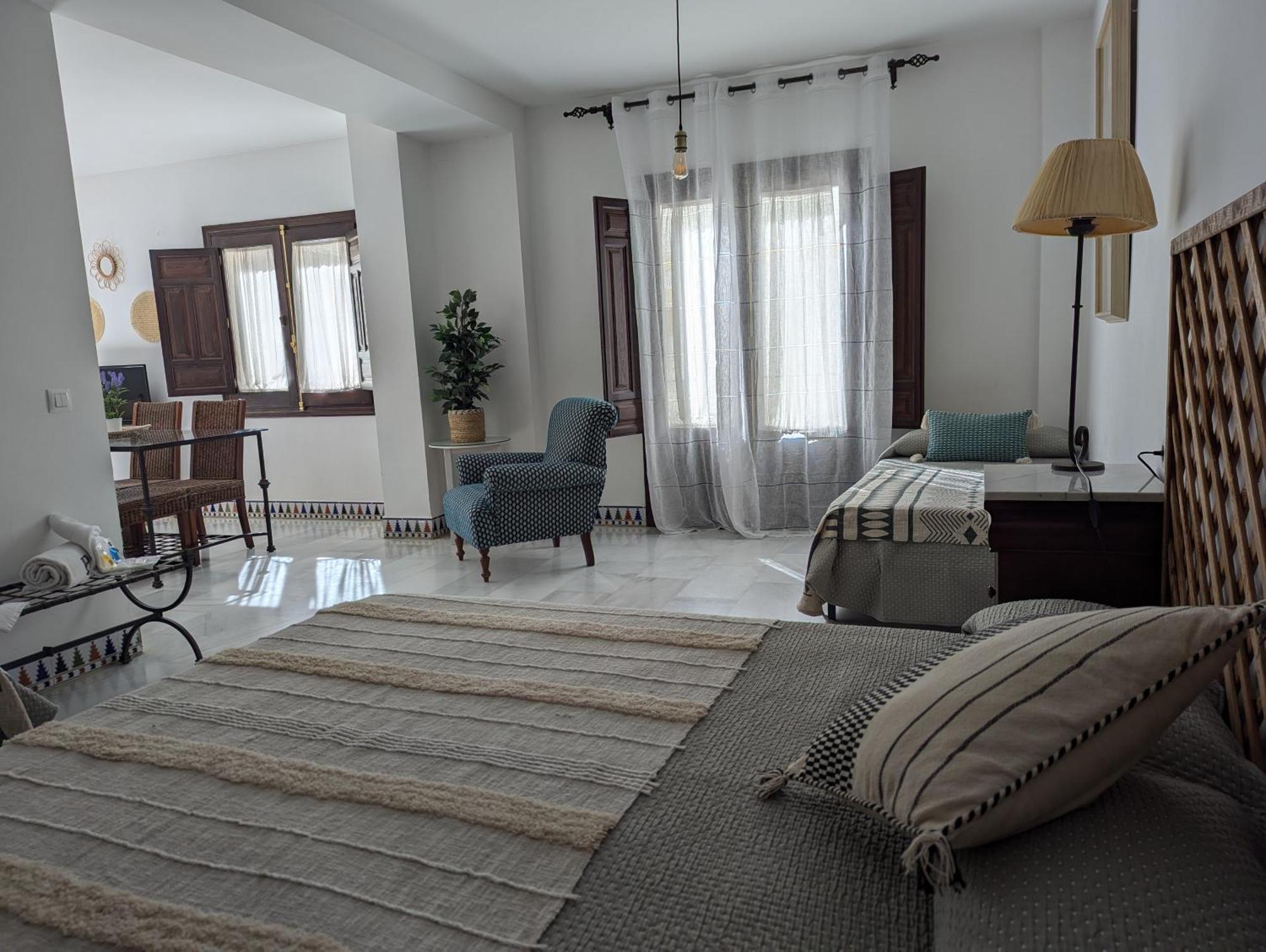 Apartamentos Plaza Cordoba Ngoại thất bức ảnh