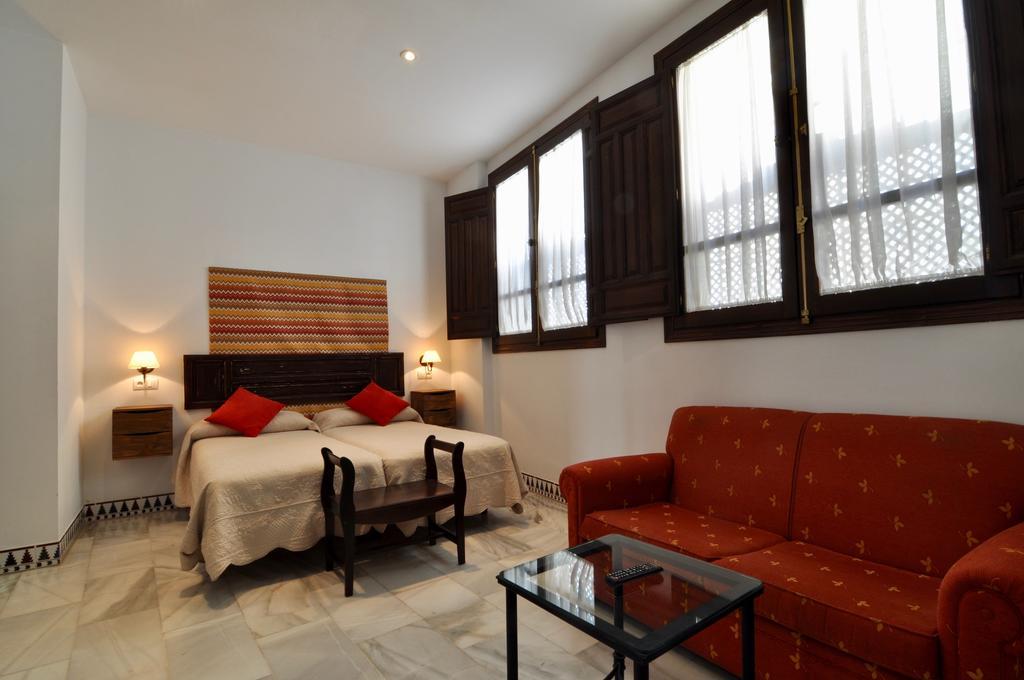 Apartamentos Plaza Cordoba Ngoại thất bức ảnh