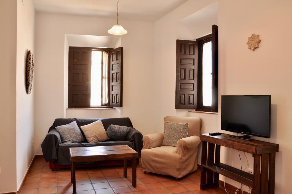 Apartamentos Plaza Cordoba Ngoại thất bức ảnh